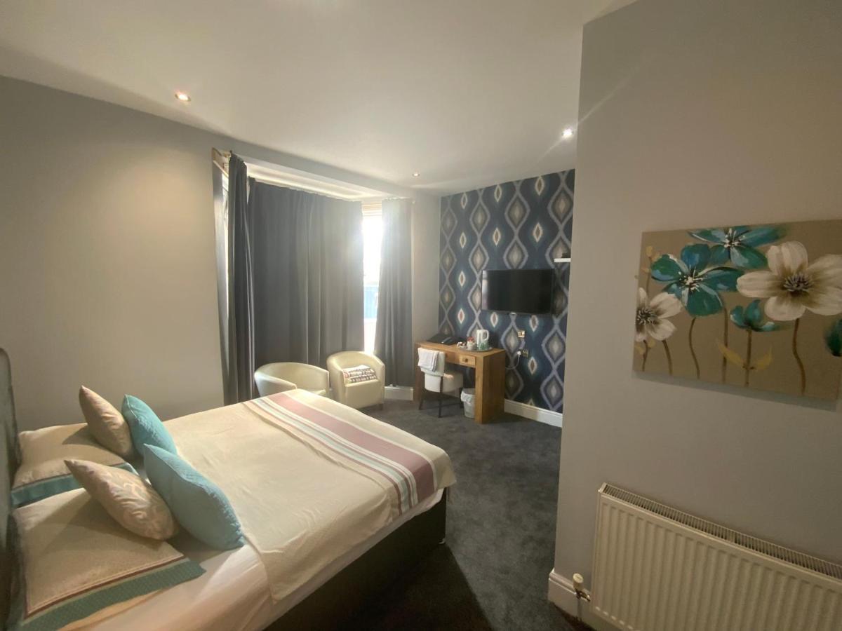 Wheldale Hotel Castleford Extérieur photo