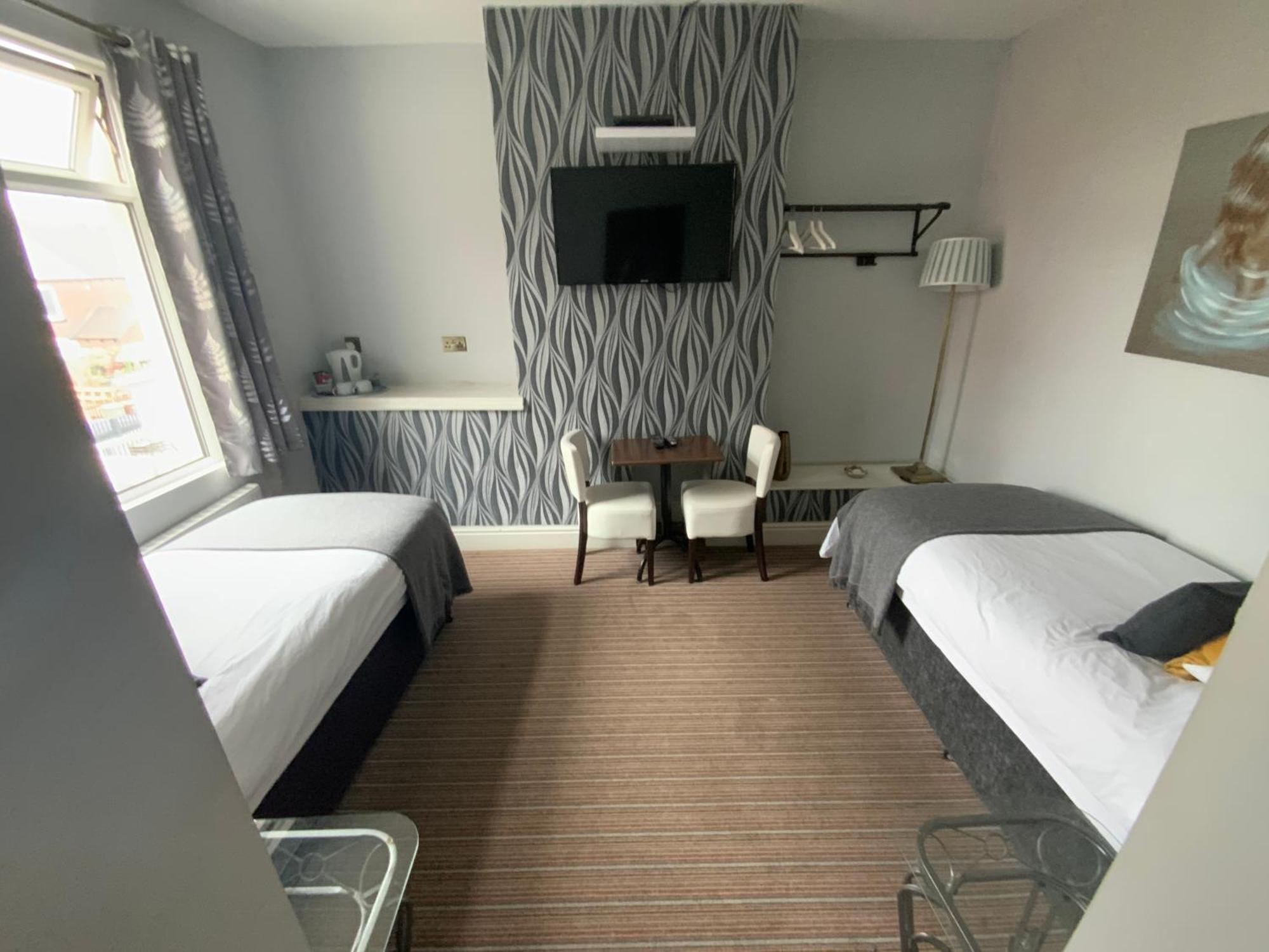 Wheldale Hotel Castleford Extérieur photo