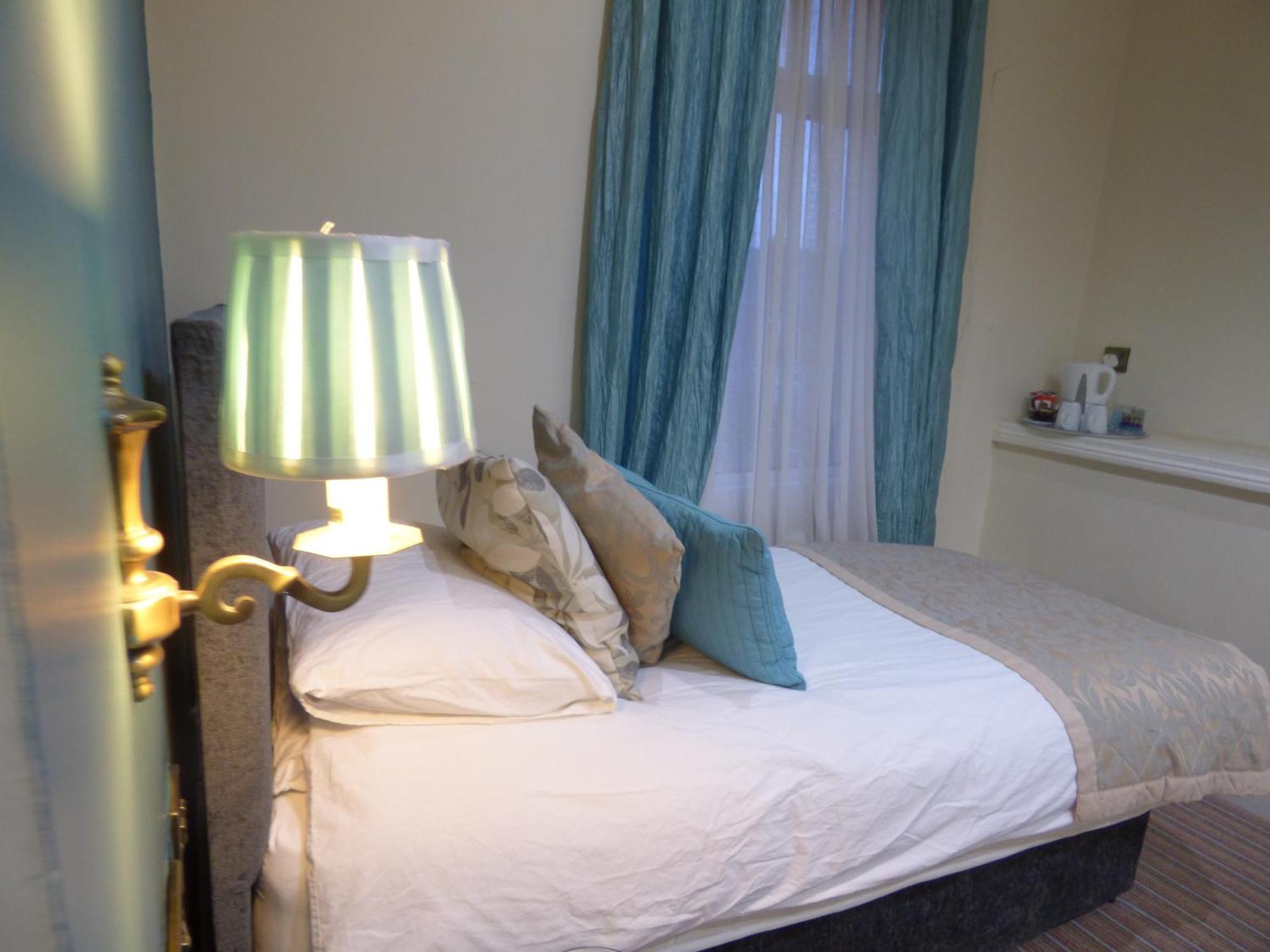 Wheldale Hotel Castleford Chambre photo