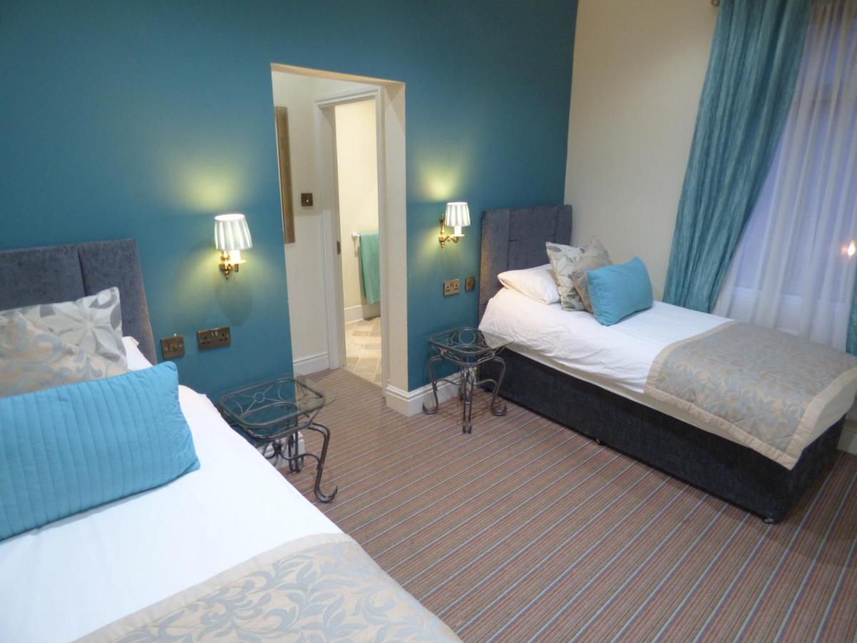 Wheldale Hotel Castleford Extérieur photo